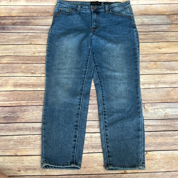 Kendall + Kylie Ultra Babe Skinny Jeans - Picture 2 of 5